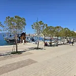 Sea View In 015 *